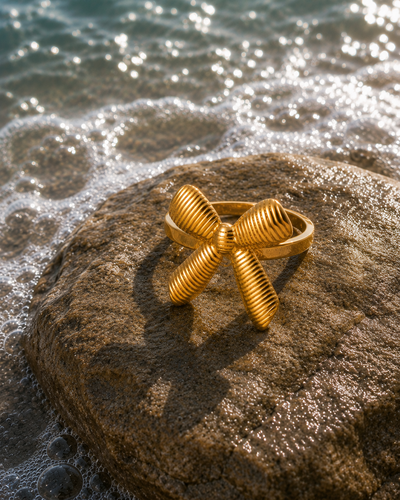 Anti Tarnish Ribbed Gold Bow Ring