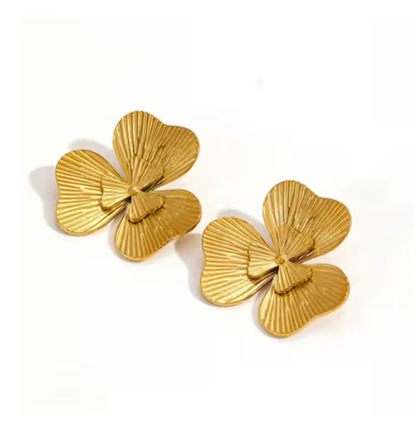Anti Tarnish Gold Clover Ring