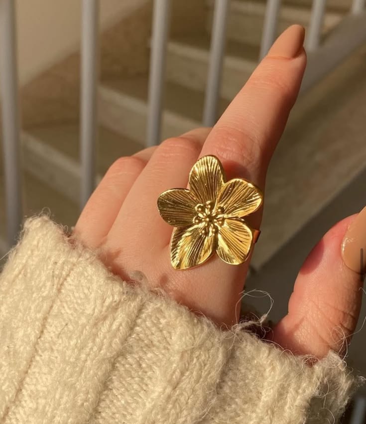 Anti Tarnish Gold Flower Ring